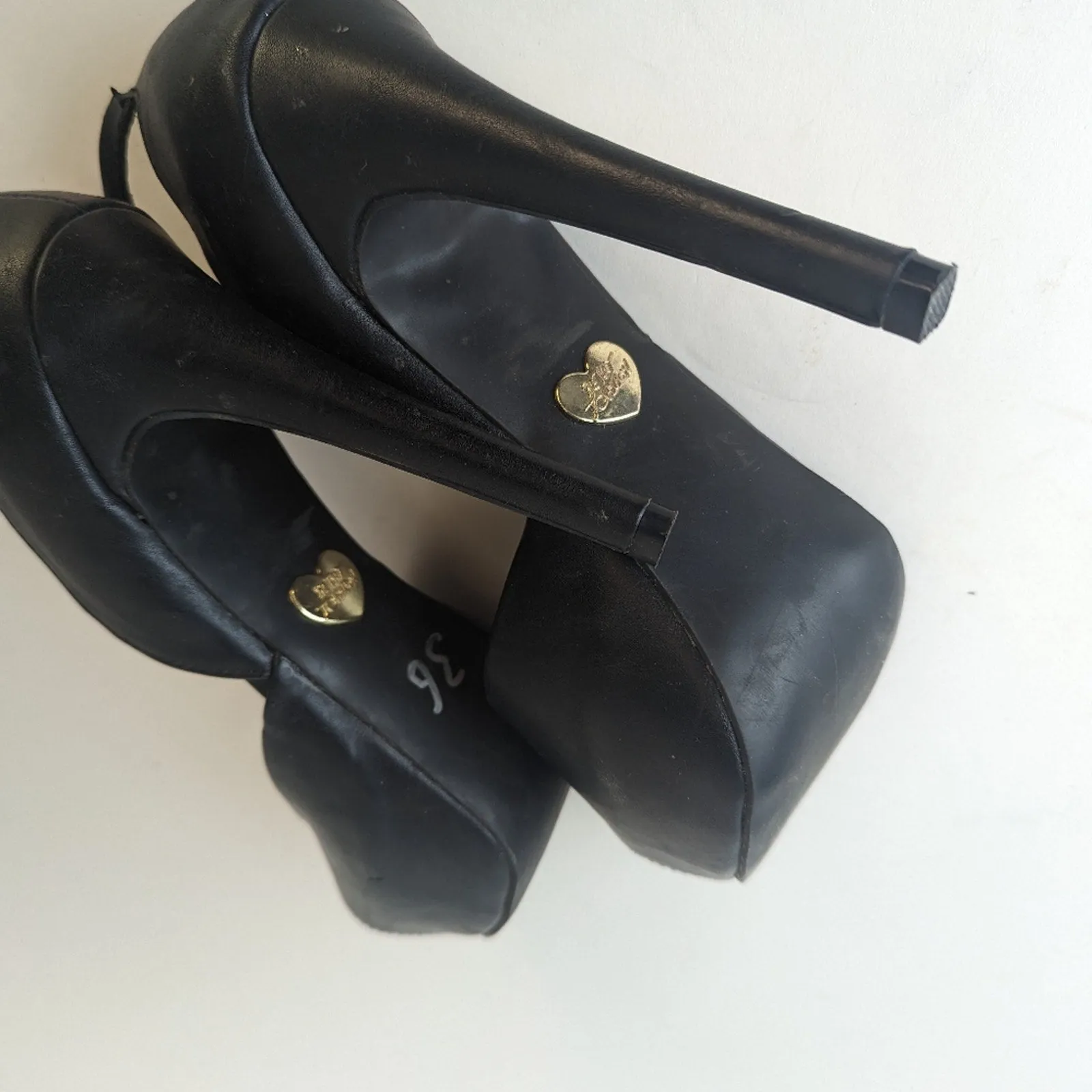 Betsey Johnson Platform Stilleto Heels  / 7