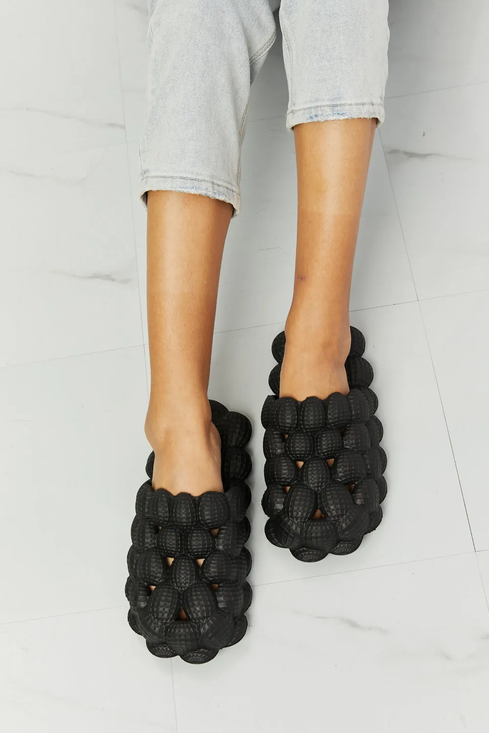 Bubble Slides Black