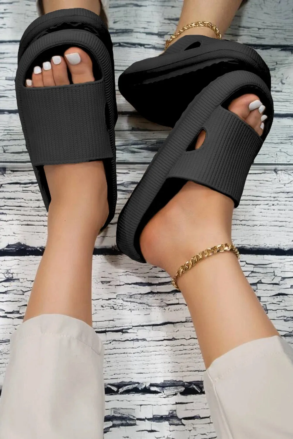 Cloud Slides (2 colors available)