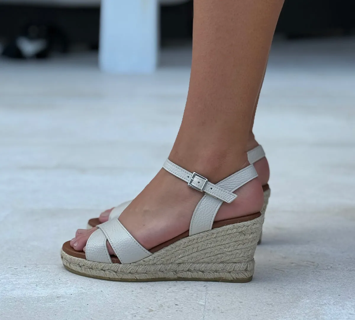 Martell Hielo Crisscross Medium Wedge