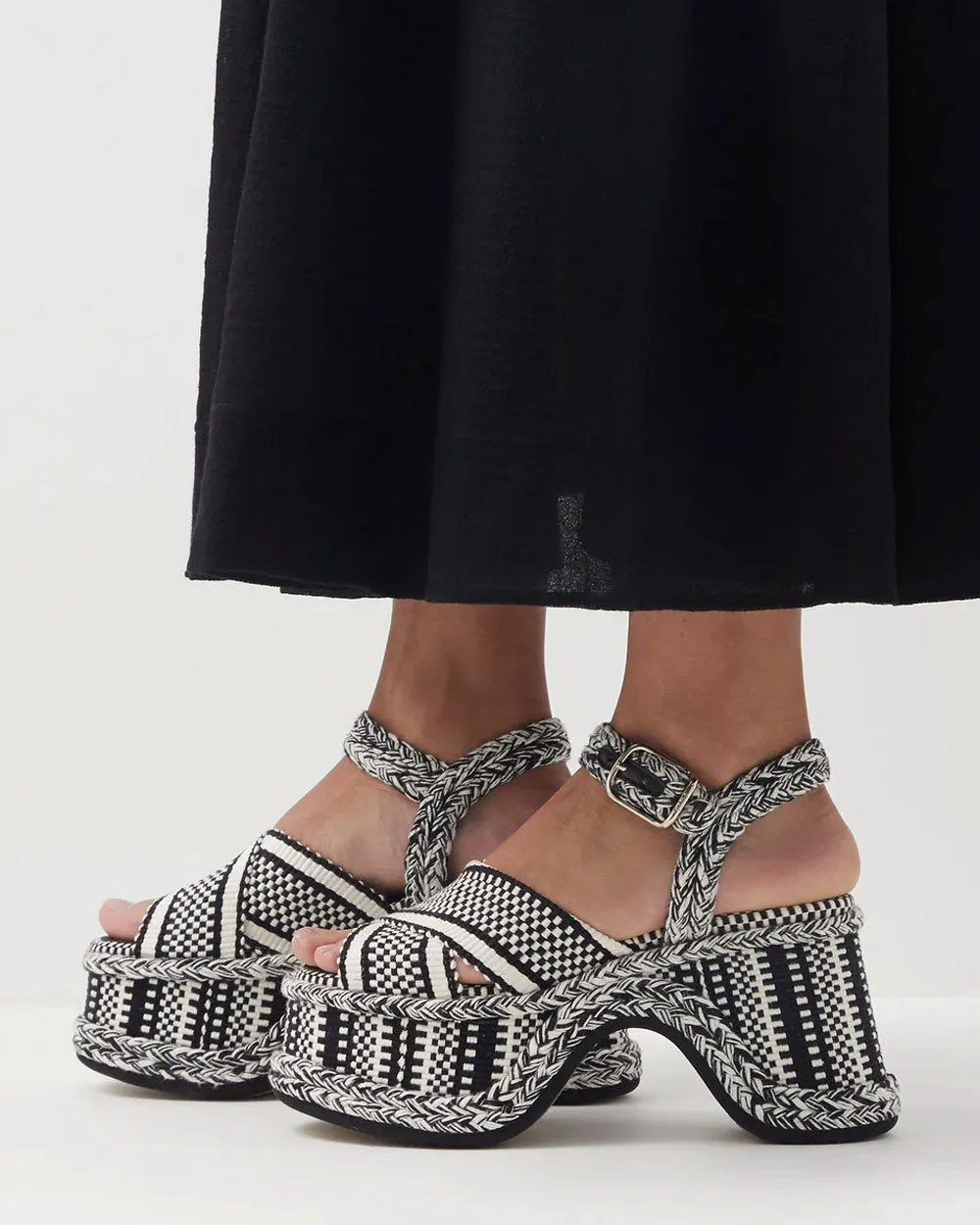 Meril Platform Sandal in Black and White