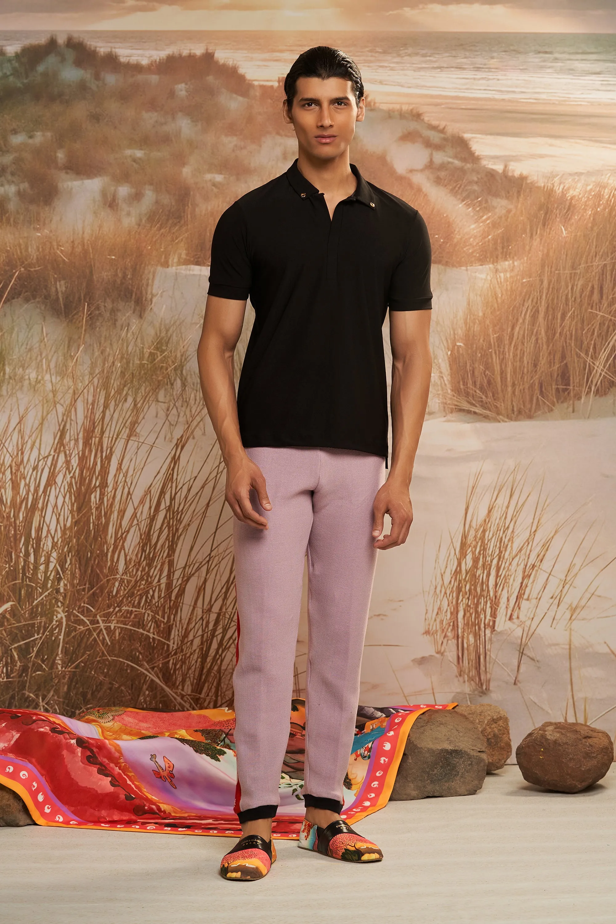 Noir Polo with Iconopins